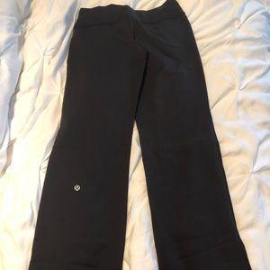Lululemon yoga pants